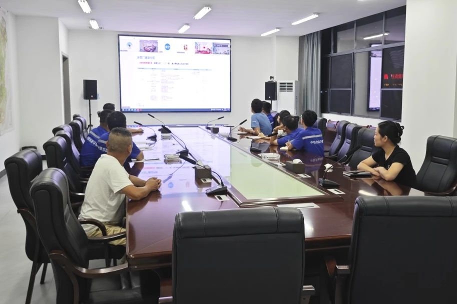 1752482452424401.jpg 公司開展污水廠運(yùn)營管理專項(xiàng)培訓(xùn).jpg